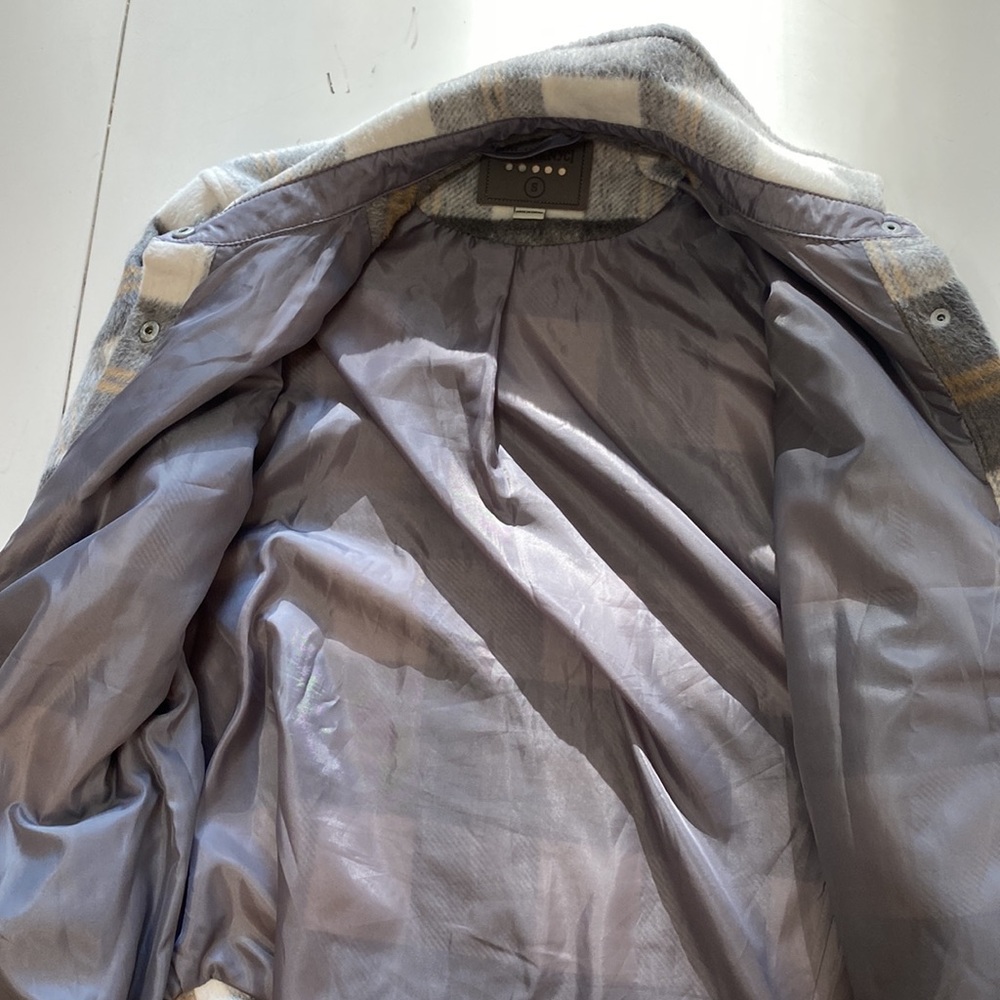 Gorgeous Lined Shacket! - image 4